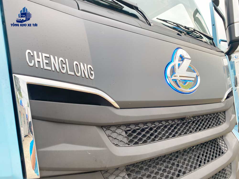 XE TẢI 5 CHÂN CHENGLONG H7 POWER THÙNG MUI BẠT ĐỜI 2024