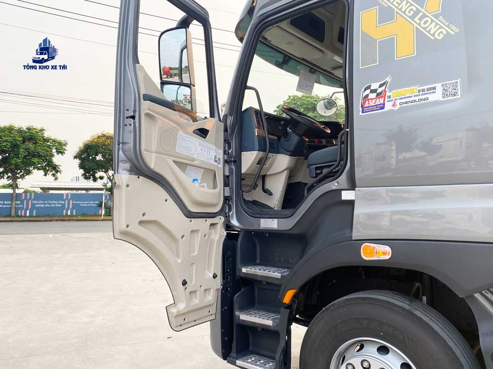 Xe đầu kéo ChengLong H7 470HP Mới Nhất