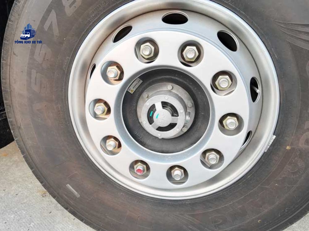 Xe đầu kéo ChengLong H7 470HP Mới Nhất