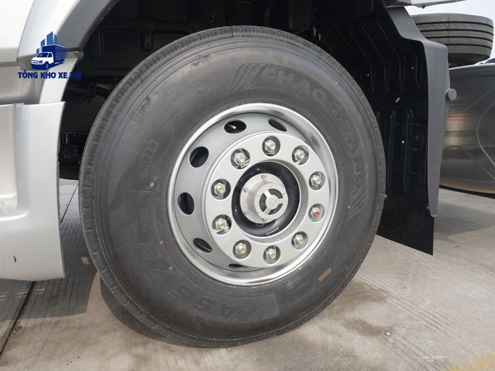 Đầu kéo 1 cầu Chenglong H5V 310Hp