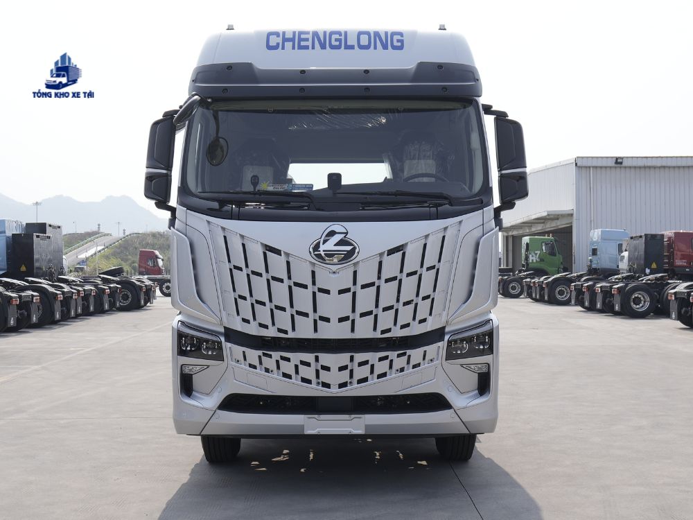 Đầu kéo Chenglong 450Hp cabin HK