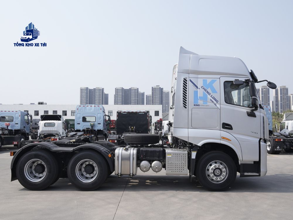 Đầu kéo Chenglong 450Hp cabin HK