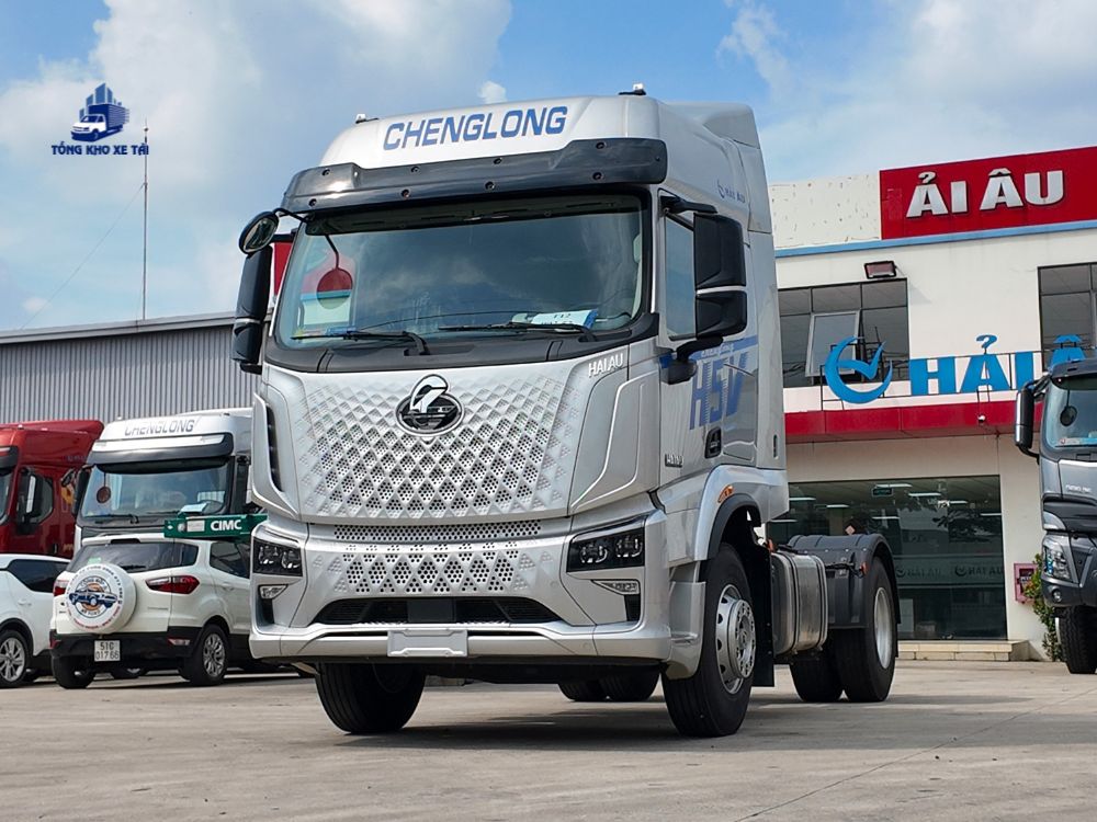 Đầu kéo 1 cầu Chenglong H5V 310Hp