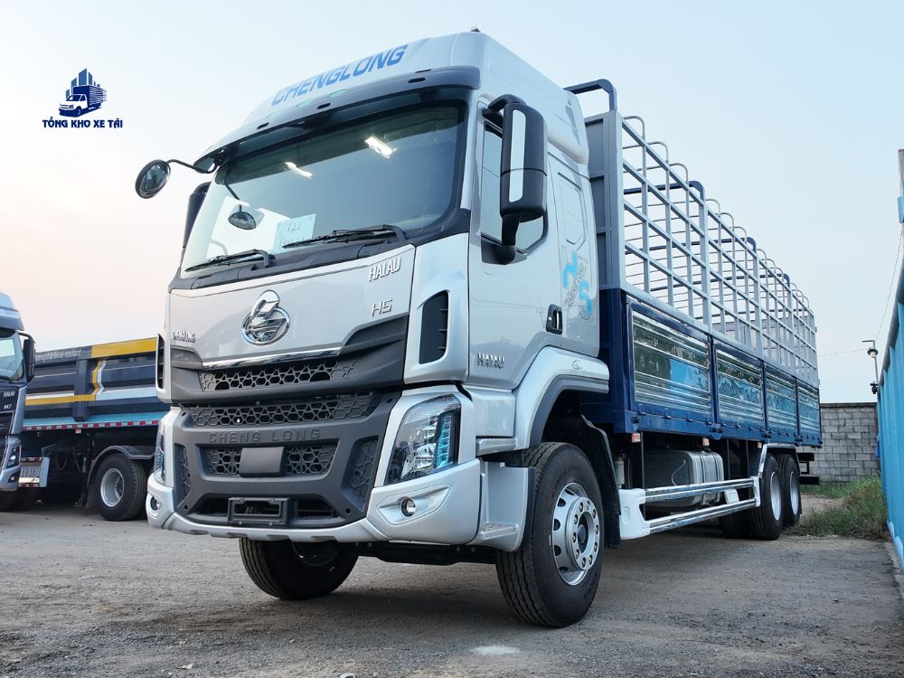 CHENGLONG 3 CHÂN 270HP CẦU THẬT THÙNG BẠT 2M52