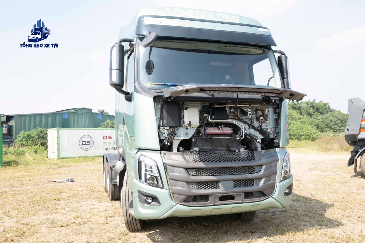 Đầu kéo ChengLong H7 410HP MegaX 2025