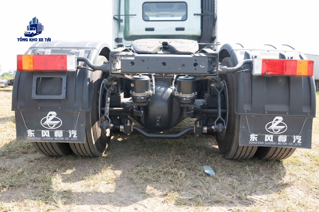 Đầu kéo ChengLong H7 410HP MegaX 2025